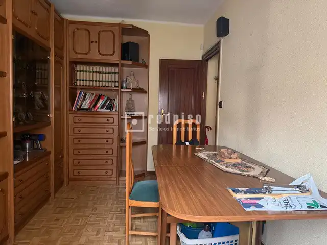 Piso en venta en de los Olivos, Puerta del Ángel