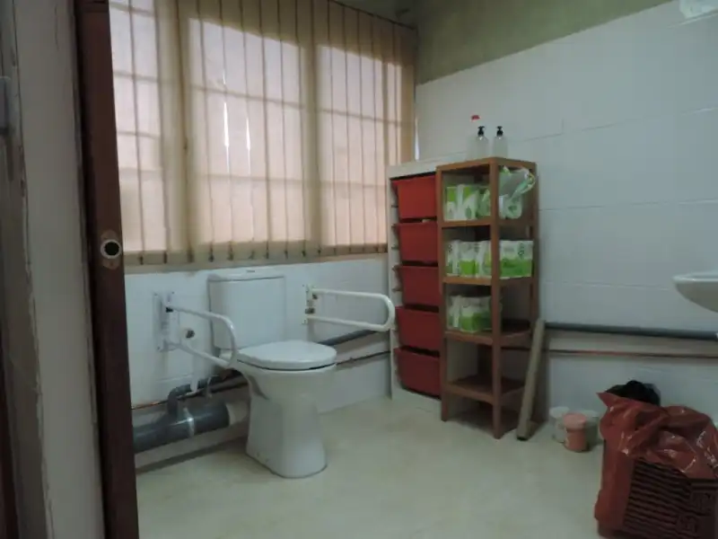 Bany de Local en venda en Guadalajara