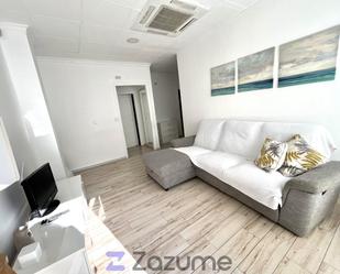 Living room of Flat to rent in Alguazas  with Parquet flooring, Furnished and Oven