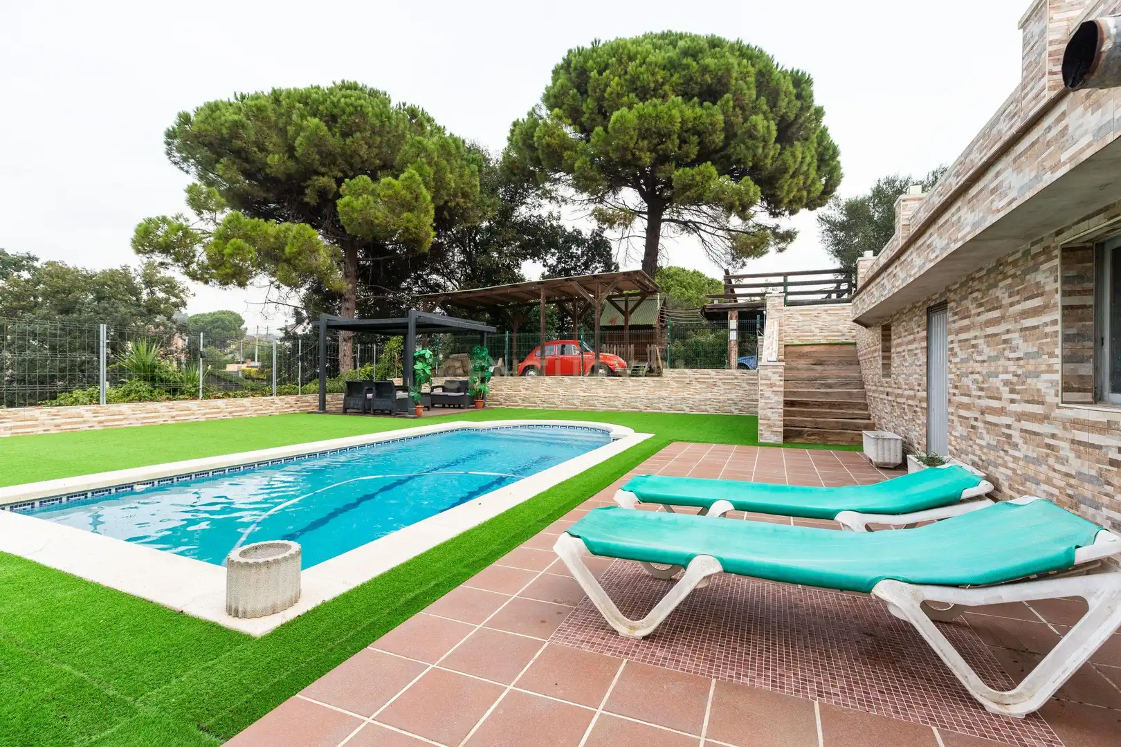 Piscina de Casa o chalet en venta en Lliçà d'Amunt con Aire acondicionado, Microondas y TV