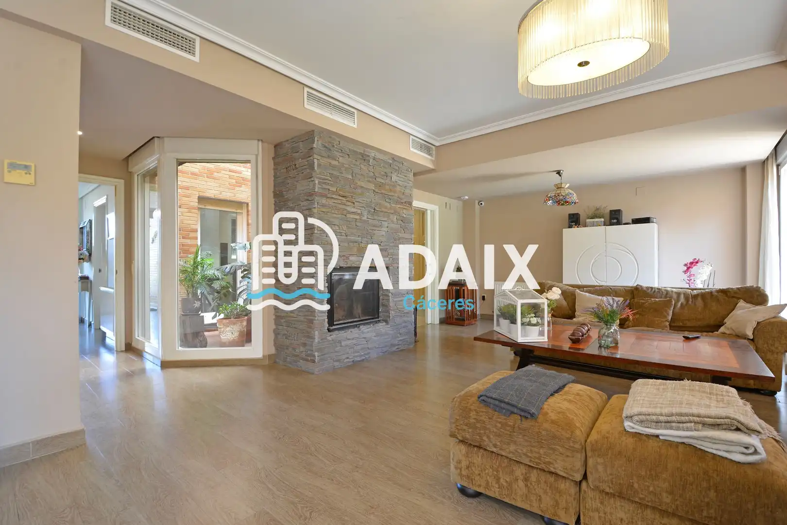 House with pool for sale in C/ DOCTOR ALIRIO NOGUERA, imagen 12