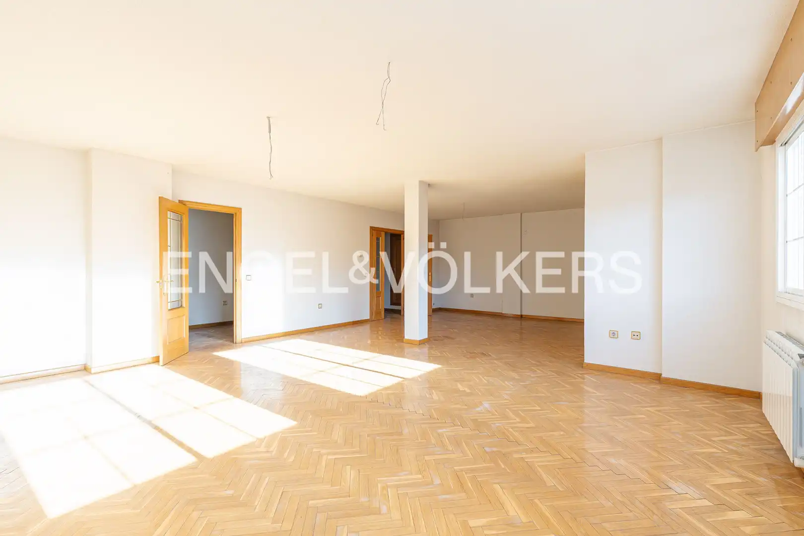 Wohnzimmer von Dachboden zum Verkauf in Coslada mit Heizung, Parkett und Terrasse