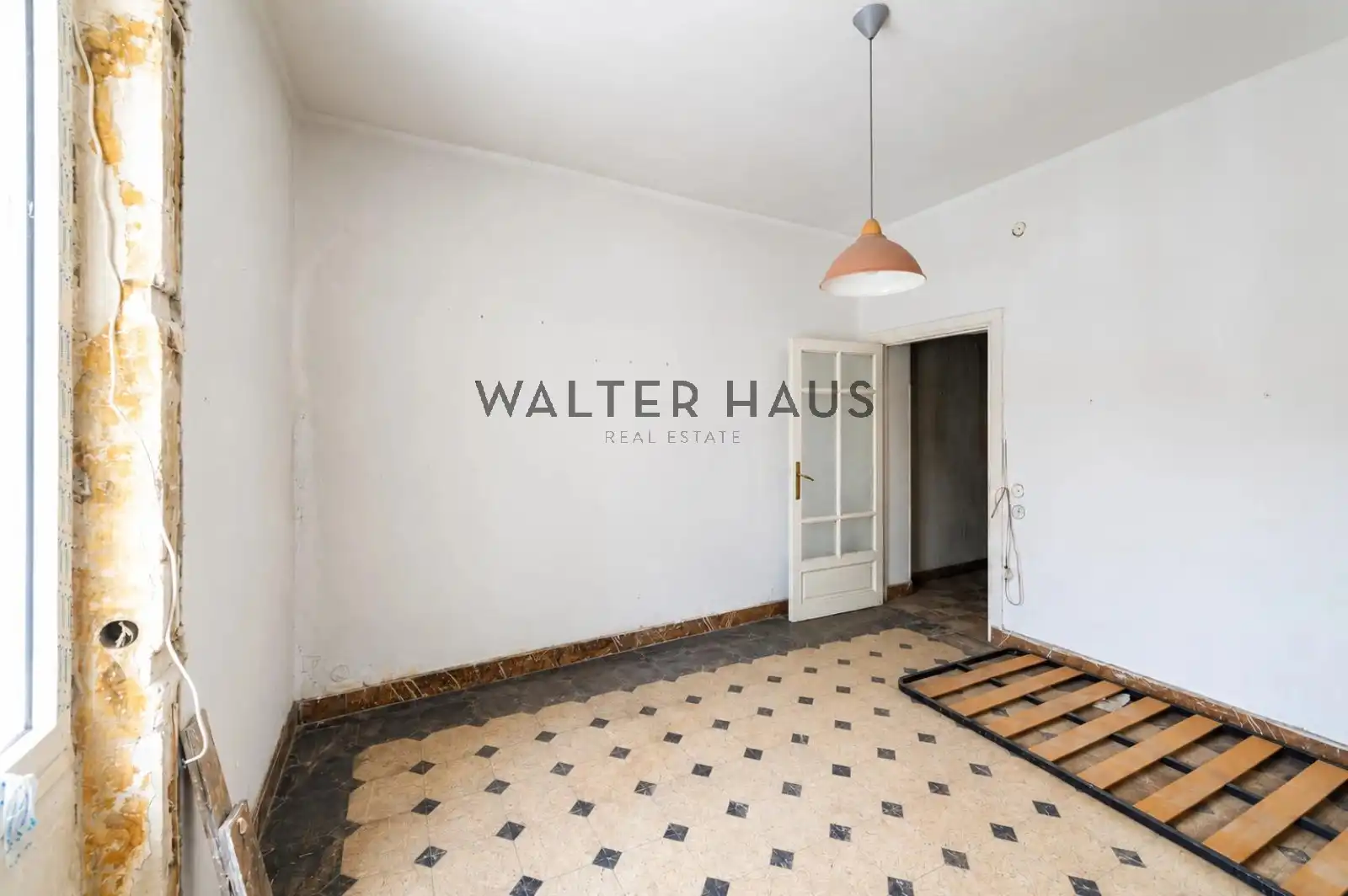 Flat for sale in Madrid  with Storage room