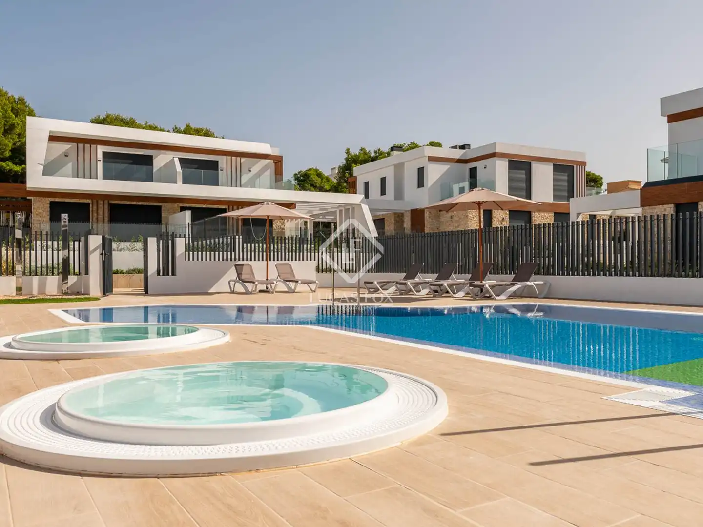 Swimming pool of Houses for sale in Capdepera  with Air Conditioner, Heating and Terrace