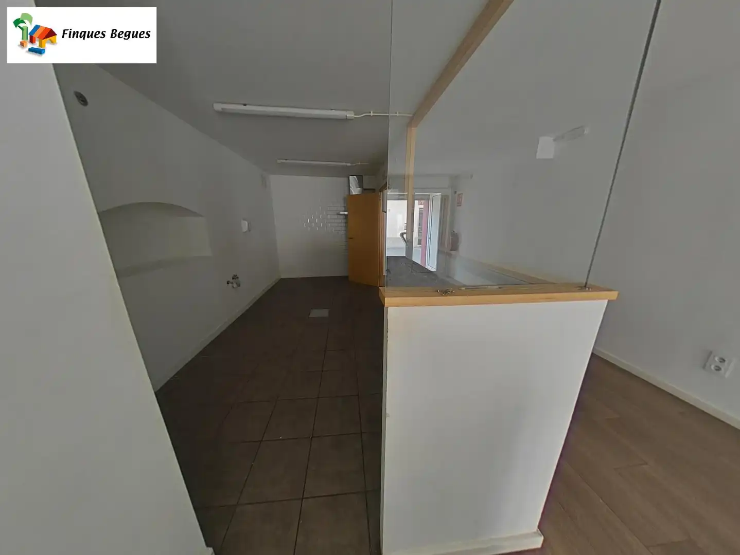 Local en venta en Begues