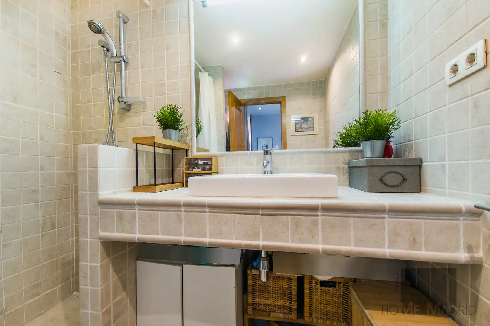 Baño de Piso en venta en Madrid con Aire acondicionado, Calefacción y Terraza