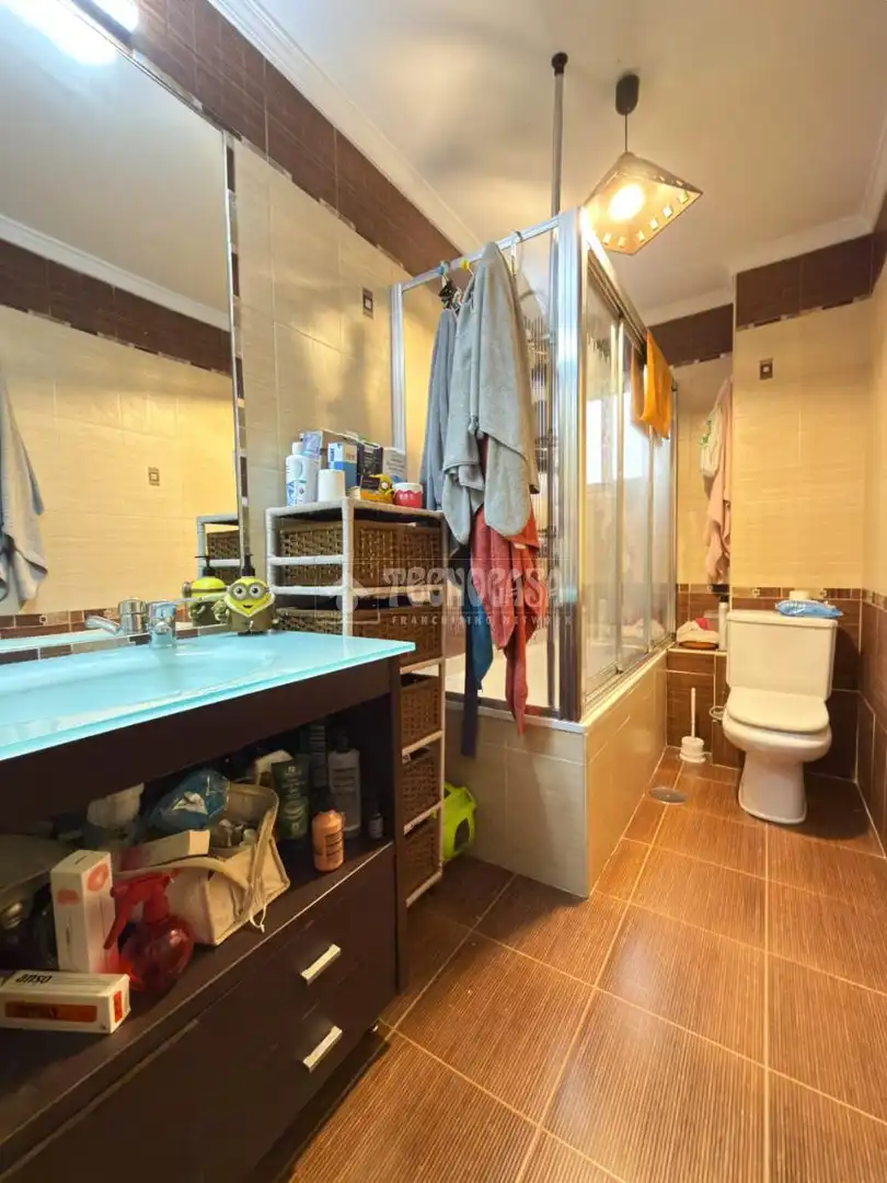 Badezimmer von Wohnung zum Verkauf in Málaga mit Klimaanlage