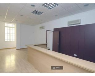 Office for sale in Lorca  with Air Conditioner