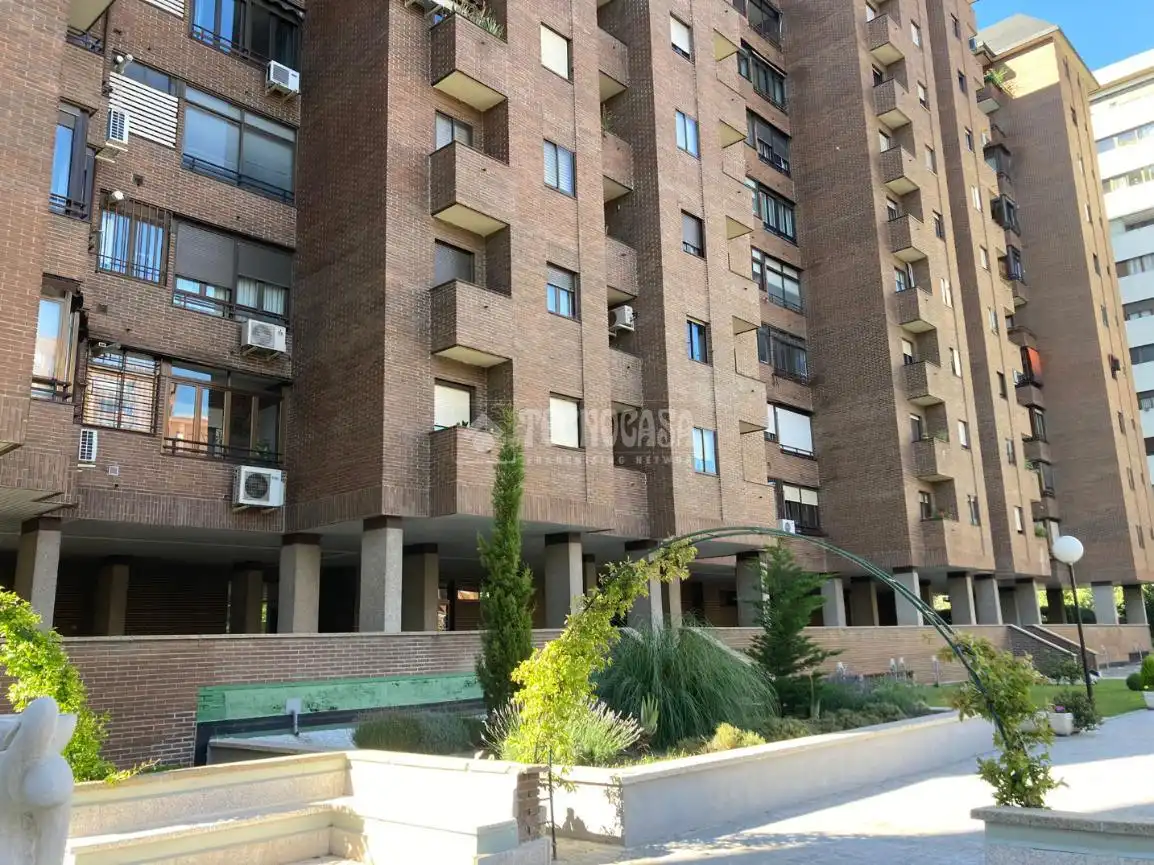 Vista exterior de Piso en venta en Madrid con Aire acondicionado y Calefacción