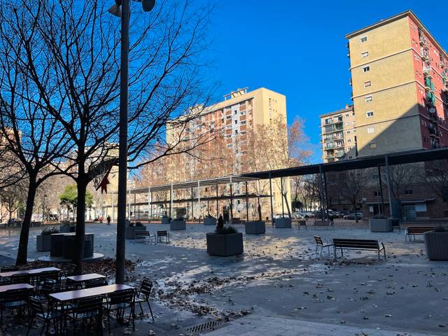 Piso en Venta en Plaça d'Eduard Torroja en Sant Martí de Provençals