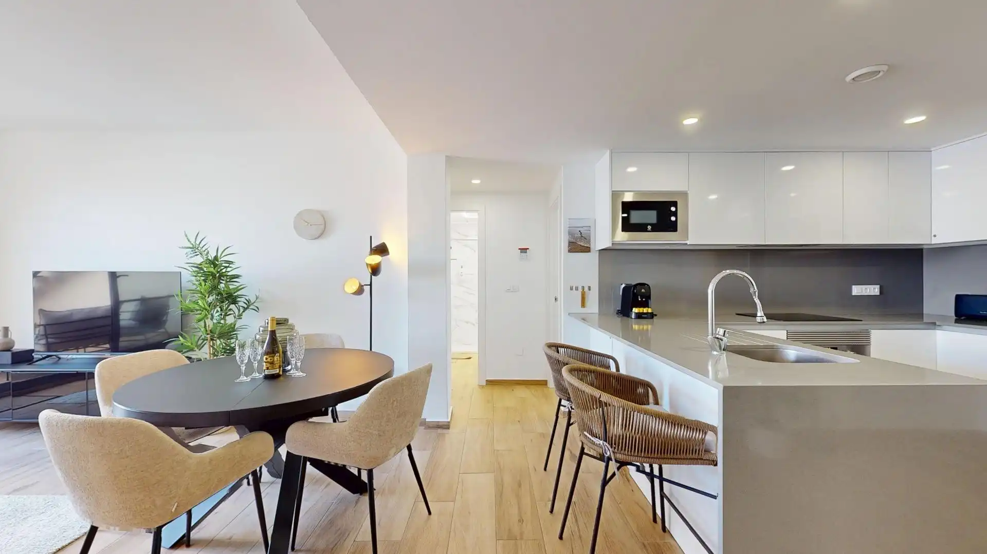 Cuina de Apartament en venda en San Javier amb Aire condicionat, Terrassa i Moblat