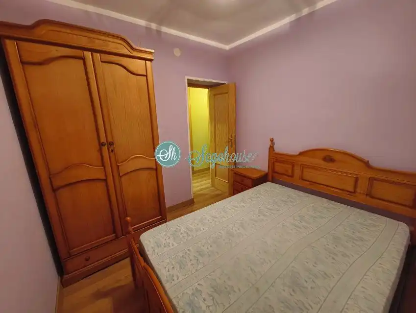 Bedroom of Flat for sale in Segovia  with Heating, Terrace and Furnished