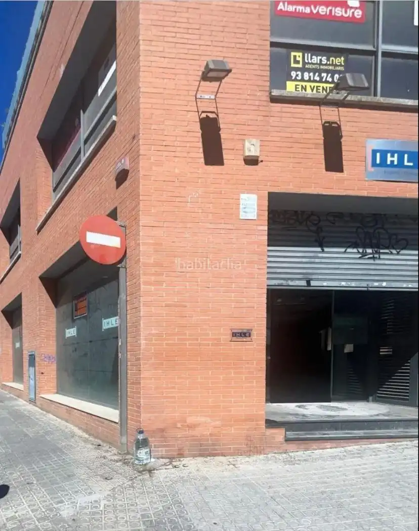 Local comercial en venda a Carrer d'Olèrdola 24, imagen 5