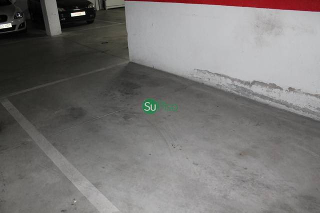 Garaje en Alquiler en N/A, -1 en Yeles