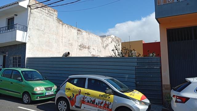 Terreno residencial en Venta en Calle El Hurón, 33 en Los Baldíos - Geneto - Guajara