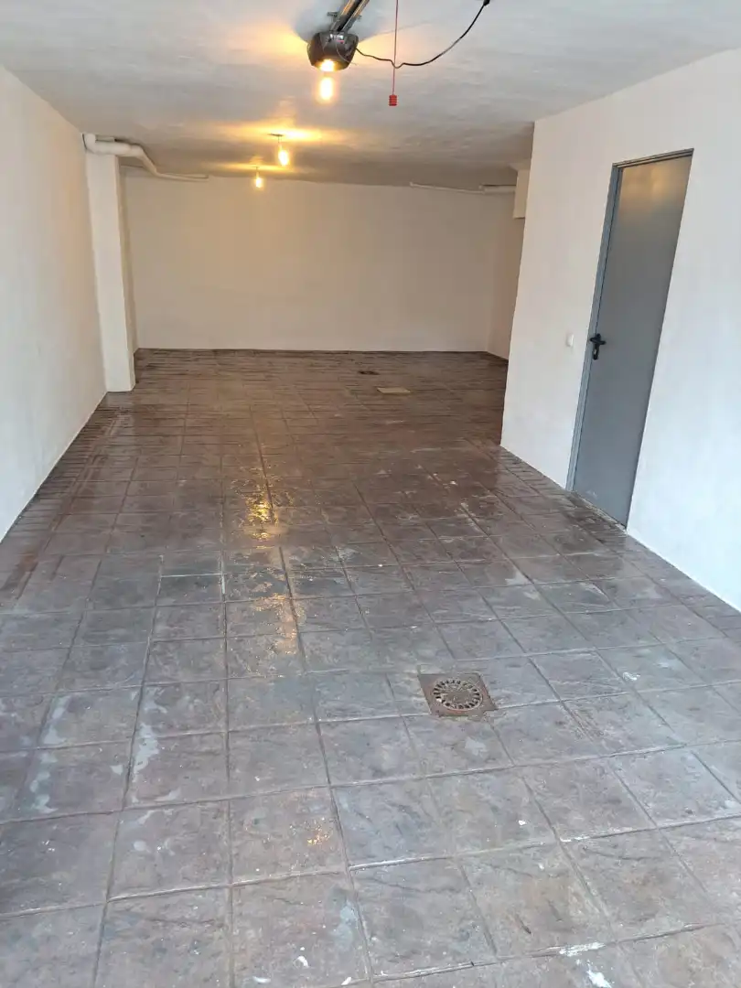 Einfamilien-Reihenhaus zum Verkauf in Manilva mit Privatgarten und Gemeinschaftspool
