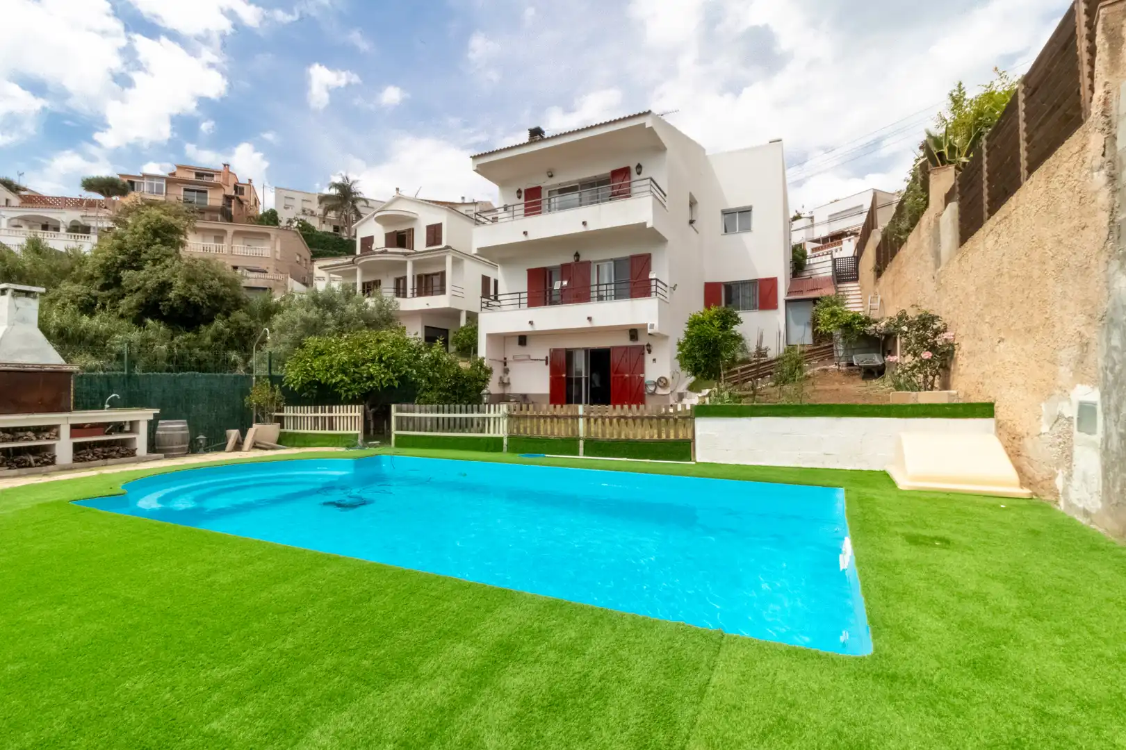 Villa con terrazza in vendita a Sant Cebrià de Vallalta