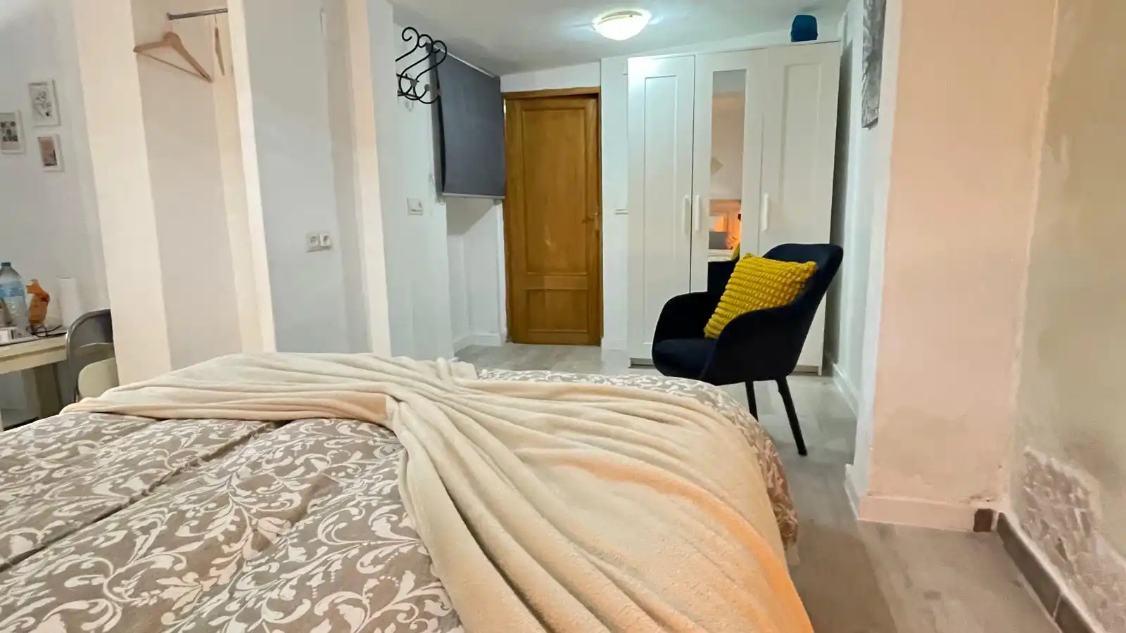 Habitación de Casa adosada en venta en Ronda con Aire acondicionado, Terraza y Trastero