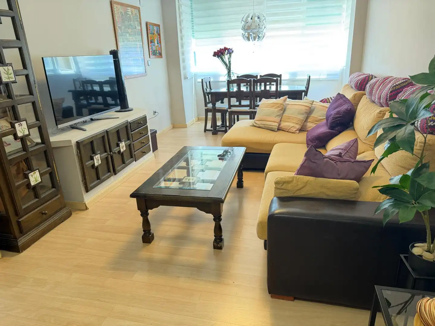 Sala d'estar de Pis de lloguer en Granada amb Aire condicionat, Moblat i Forn