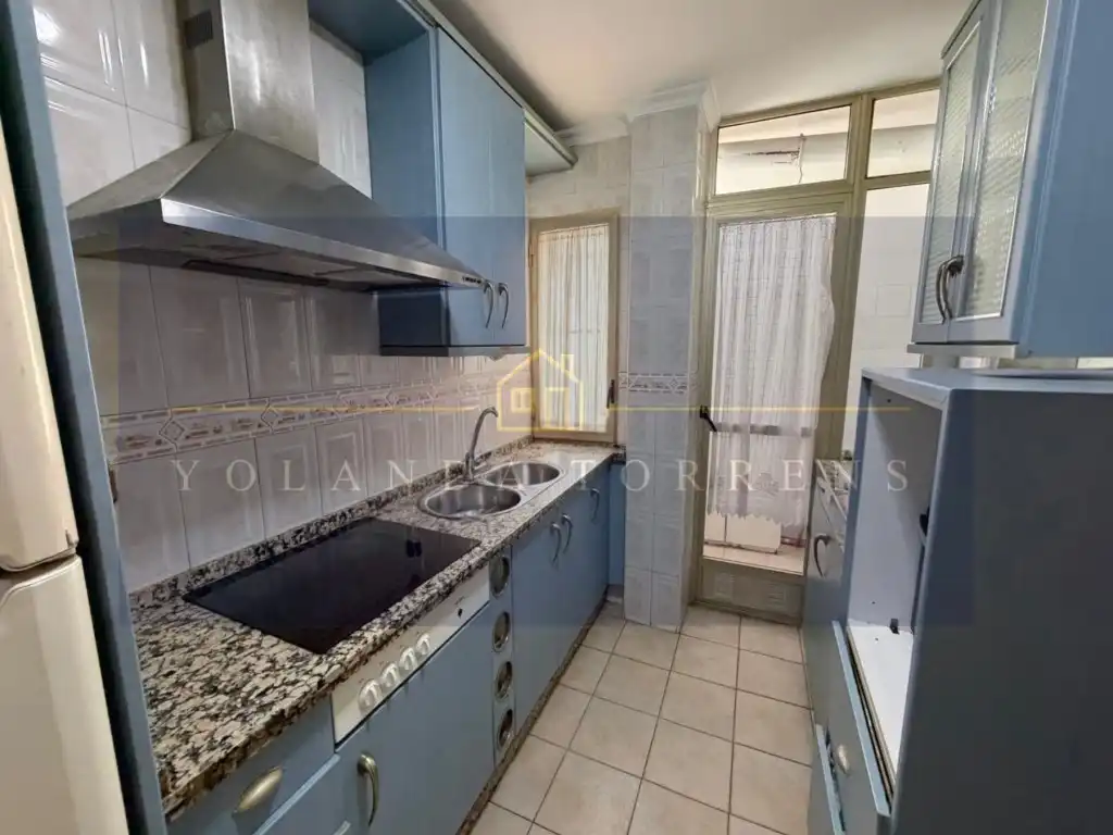 Cocina de Piso en venta en Alcalá de Guadaira
