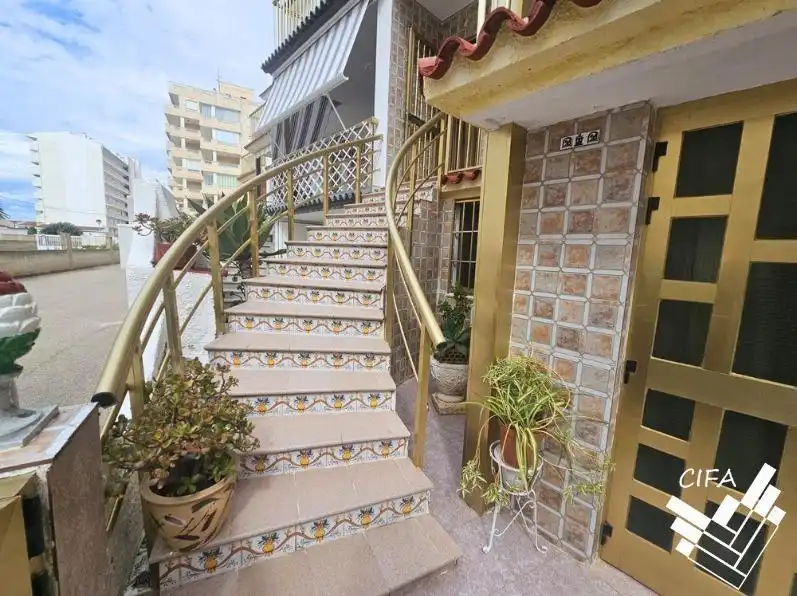 Einfamilien-Reihenhaus zum Verkauf in Peñíscola / Peníscola mit Terrasse, Möbliert und Balkon