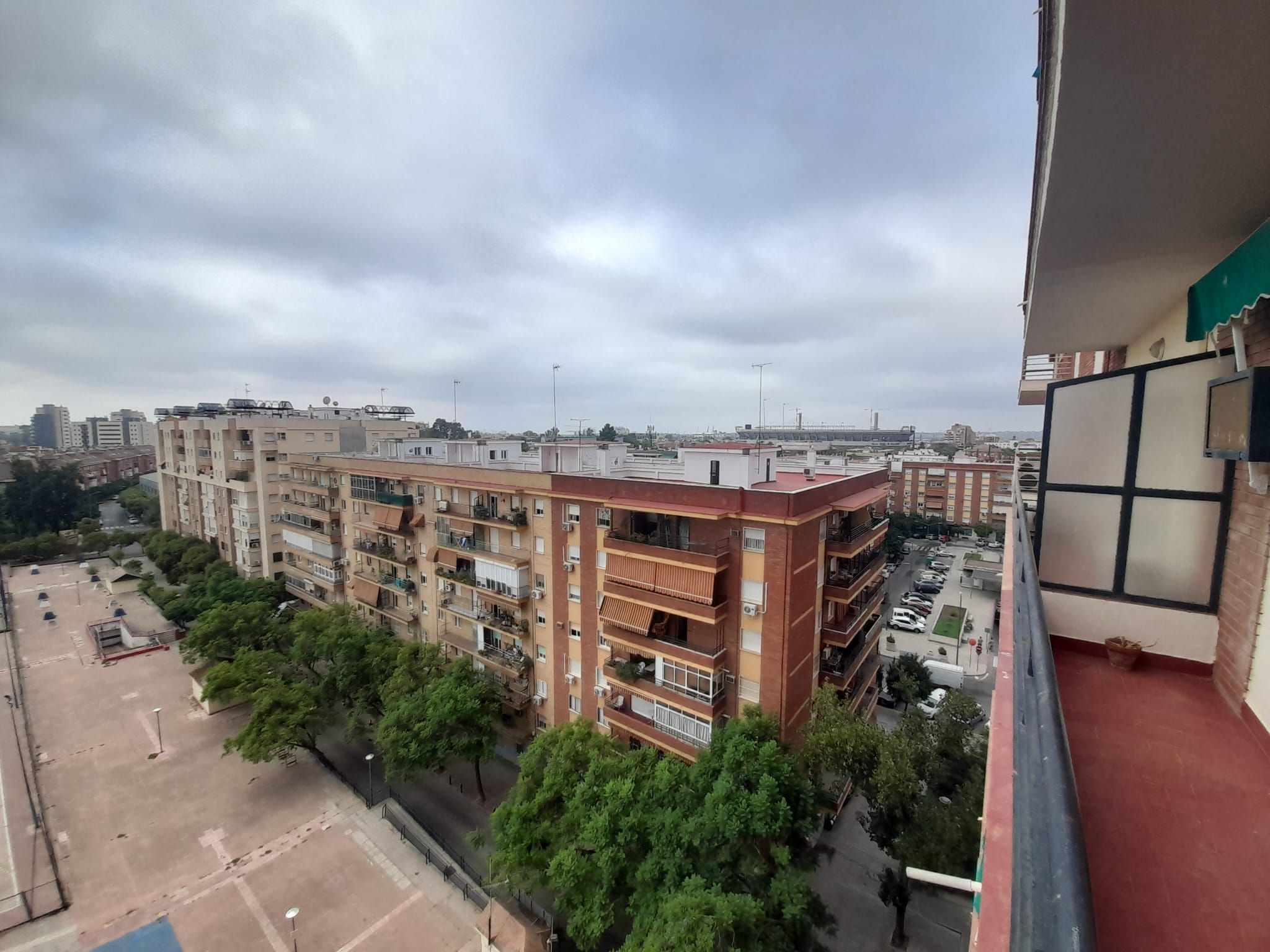 Pis de lloguer a Calle Castillo de Alcala de Guadaira, Bami - La Estrella