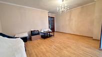 Living room of Flat for sale in Santiago de Compostela   with Balcony