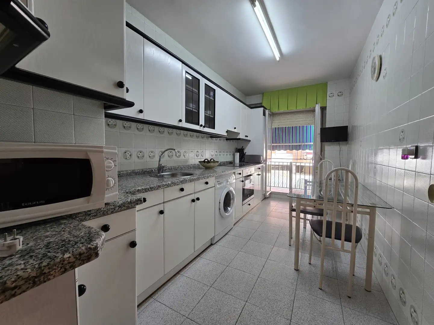 Kitchen of Flat for sale in  Logroño  with Heating, Parquet flooring and Terrace