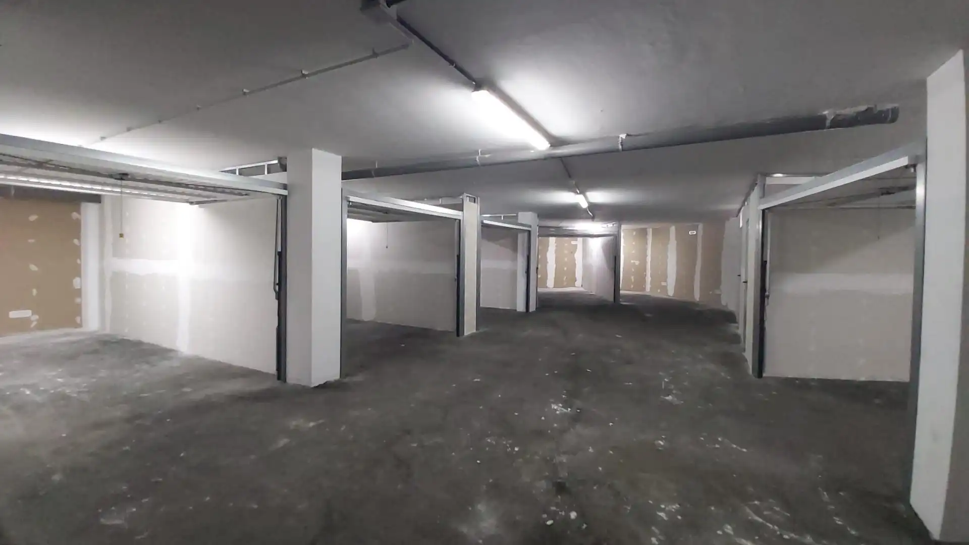 Einzelparkplatz zum Verkauf in Zona Botánico, imagen 16