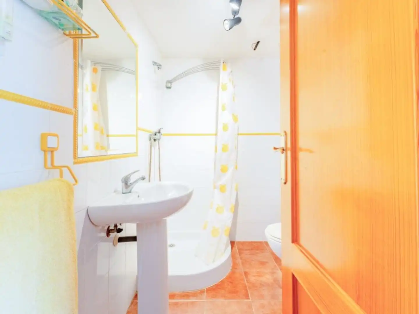 Bathroom of Houses for sale in Benifaió  with Terrace, Storage room and Swimming Pool