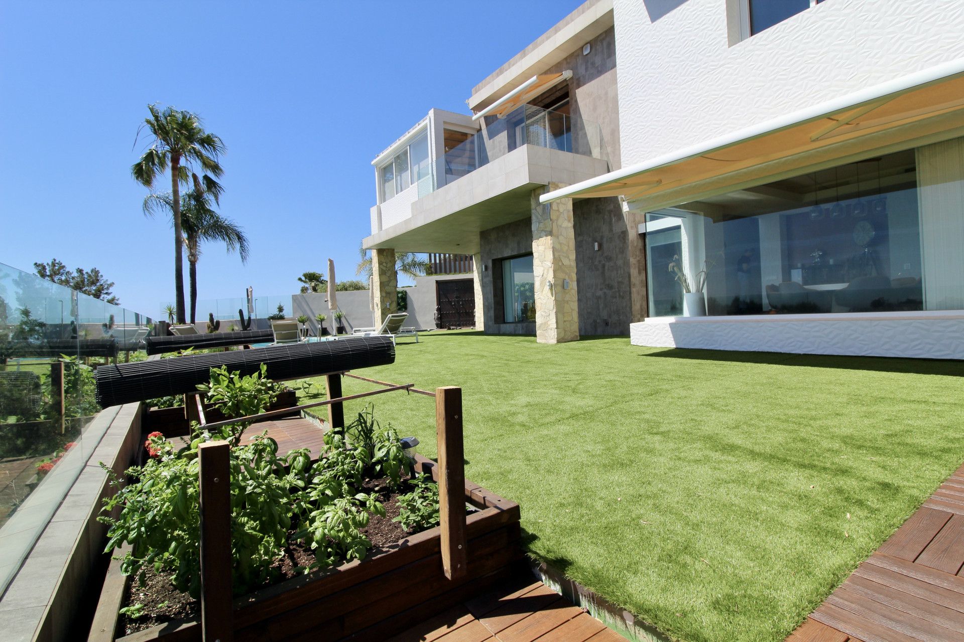 Terrace of House or chalet for sale in Benahavís  with Air Conditioner, Private garden and Terrace