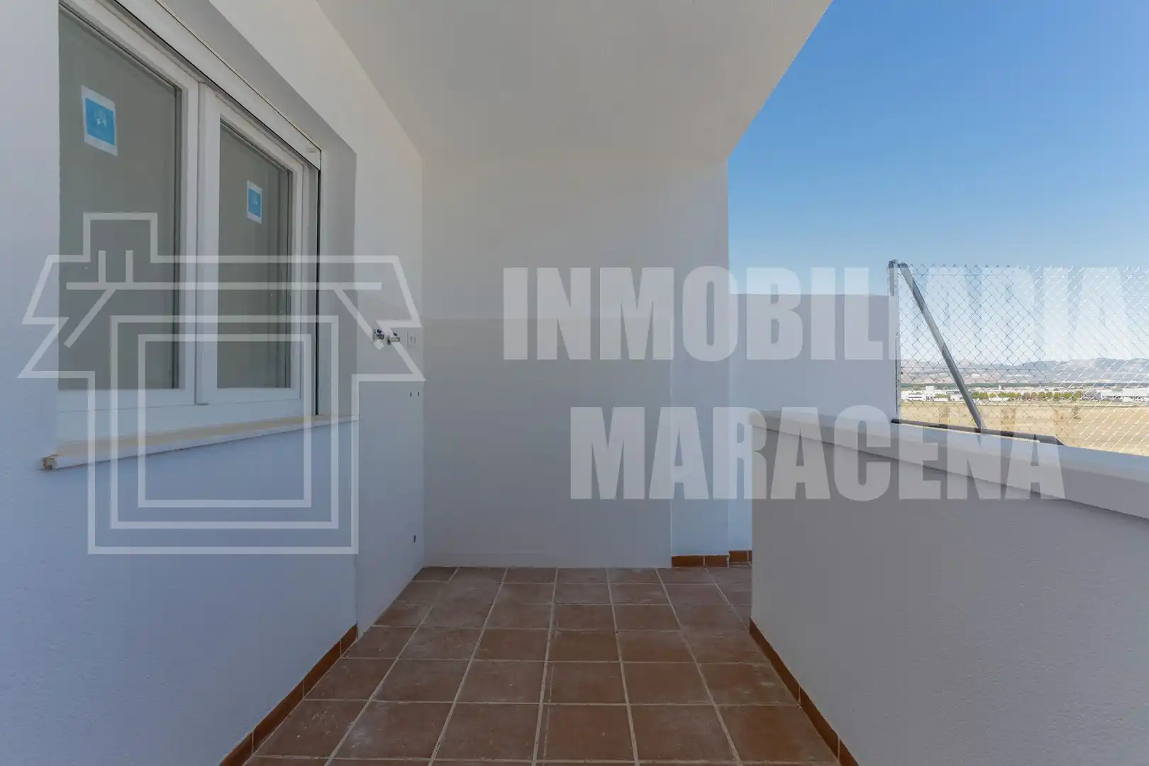 Casa adosada en venta en Láchar