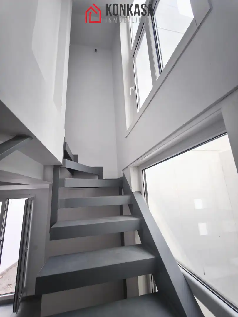 Duplexes for sale in Espera  with Storage room