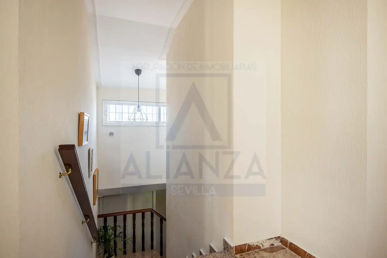 Houses for sale in Valencina de la Concepción  with Air Conditioner, Private garden and Community pool
