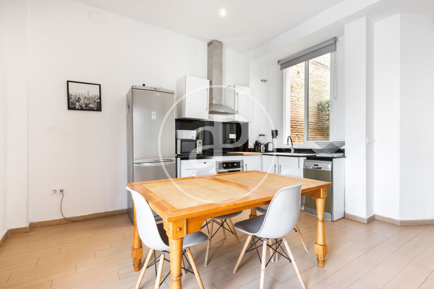 Kitchen of Flat to rent in  Valencia Capital  with Air Conditioner, Heating and Terrace