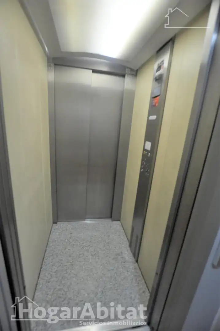 Piso en venta en Mislata con Aire acondicionado