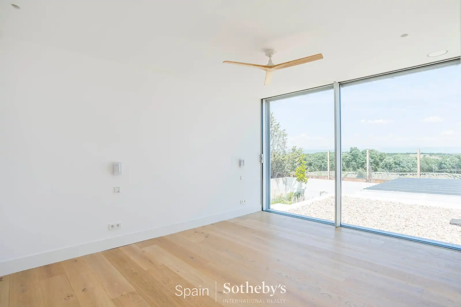 Houses for rent in Madrid  with Air Conditioner, Heating and Private garden