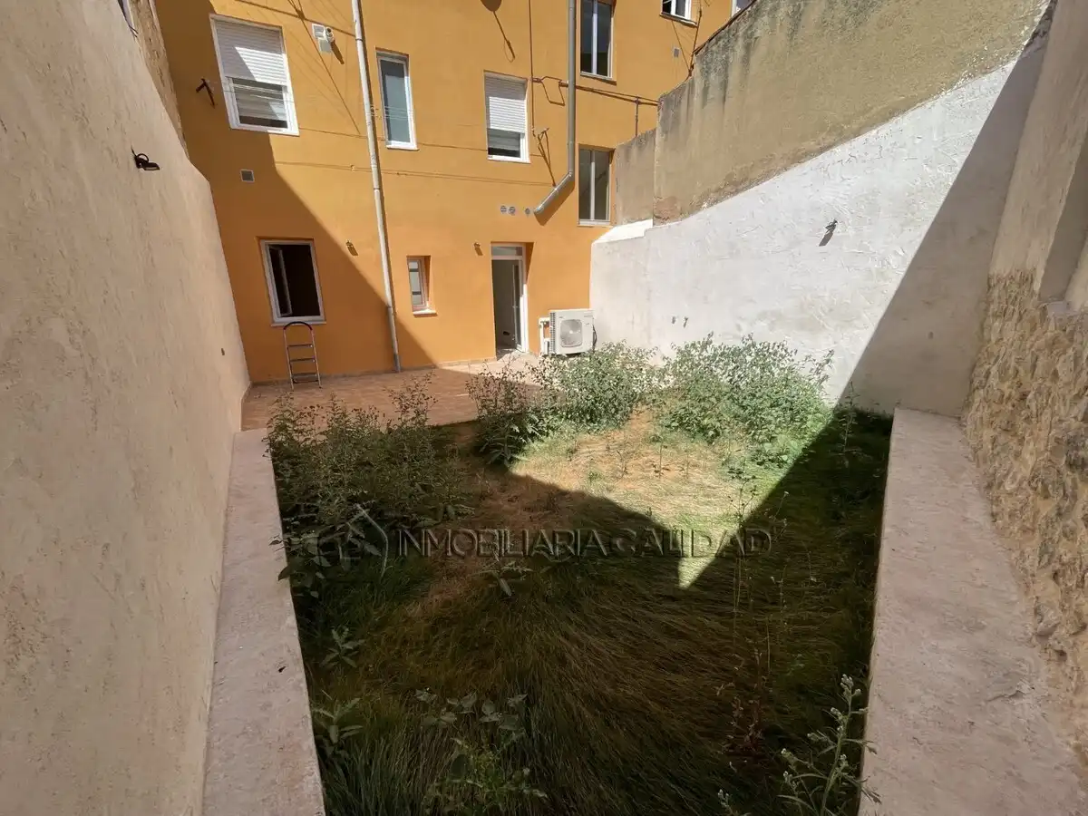 Flat for rent in Burgos  with Heating and Furnished