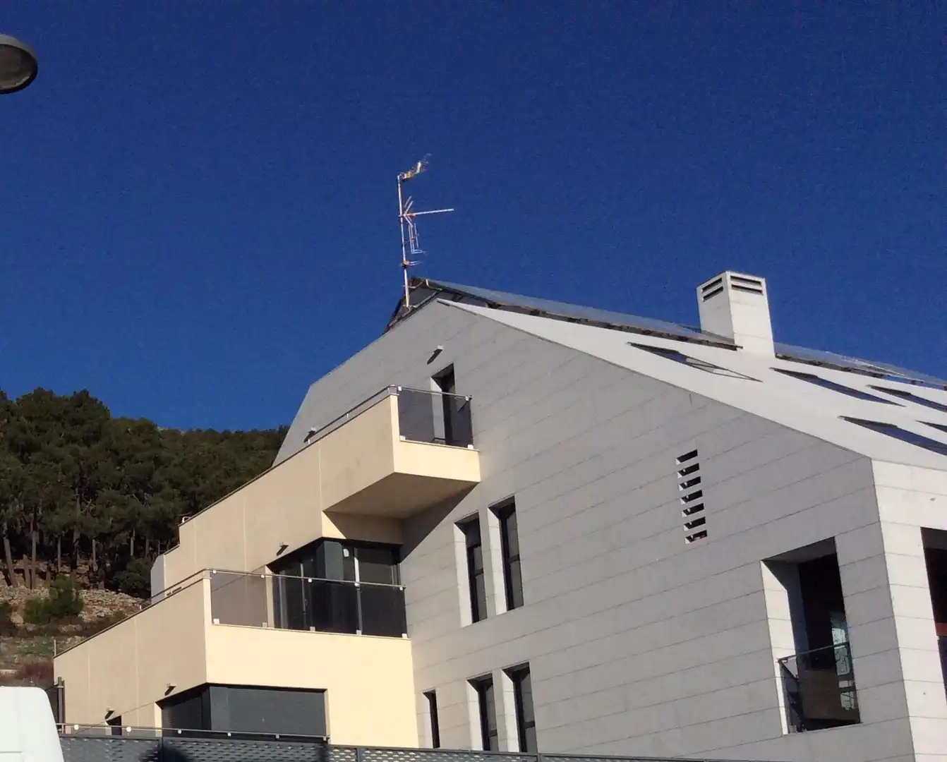 Exterior view of Flat for sale in San Lorenzo de El Escorial  with Heating, Terrace and Storage room