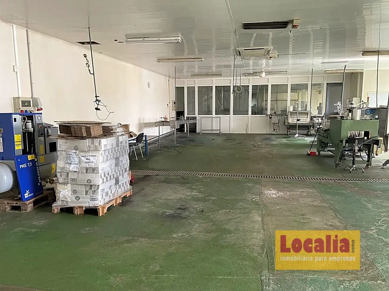 Nave industrial en venta en Laredo