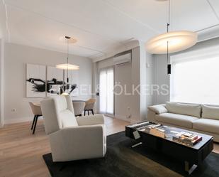 Sala d'estar de Apartament en venda en  Valencia Capital amb Aire condicionat i Balcó