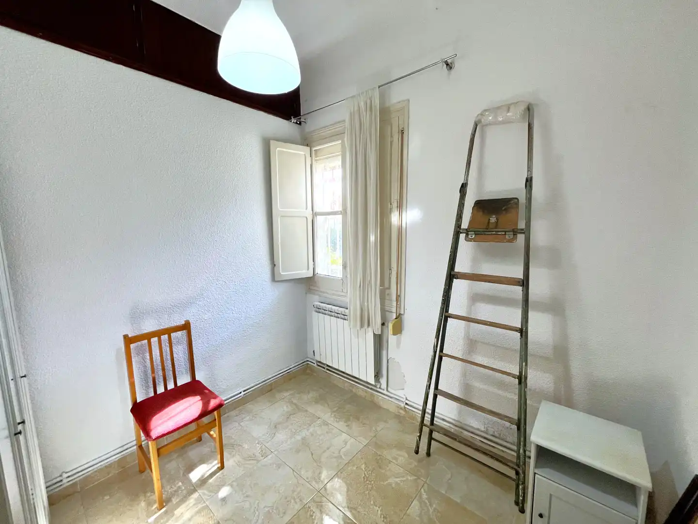 Habitación de Piso en venta en Madrid con Calefacción, Amueblado y Alarma