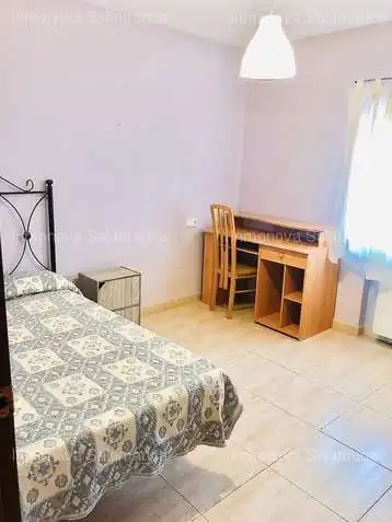 Habitación de Piso de alquiler en Villoruela con Calefacción y Amueblado