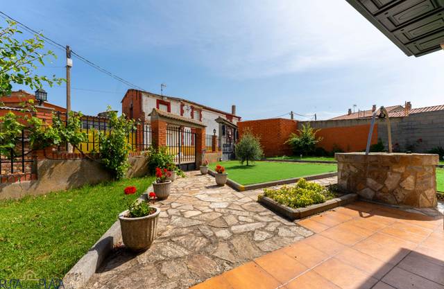 Casa-chalet en Venta en Calle Extramuros, 4 en Andavías
