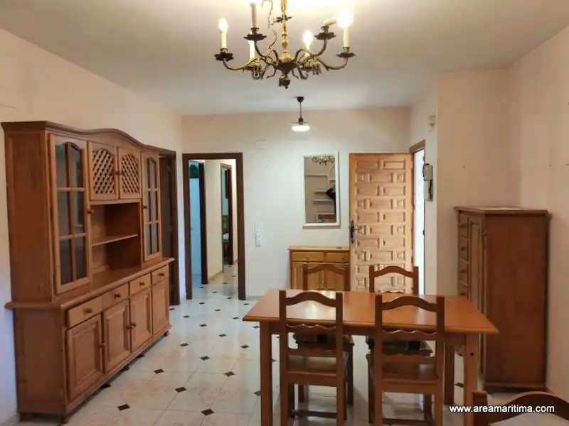 Houses for rent in Calle Murcia, Serra