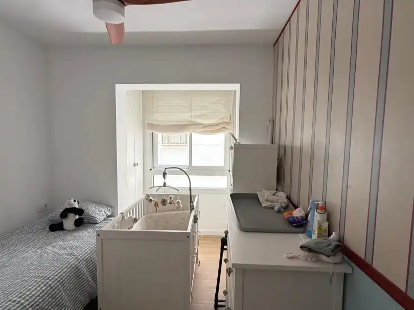Schlafzimmer von Wohnung zum Verkauf in  Sevilla Capital mit Klimaanlage und Balkon