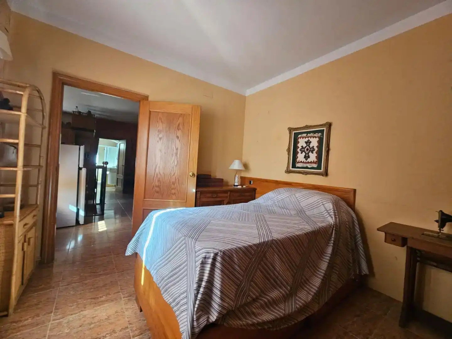 Dormitori de Casa o xalet en venda en Navahermosa amb Aire condicionat, Piscina i Balcó