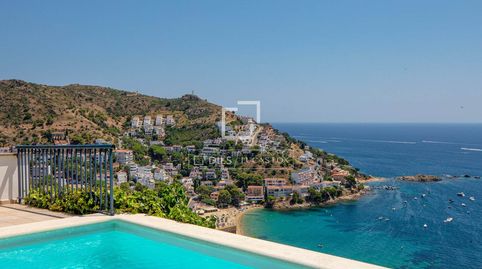Vive frente al Mediterráneo villa con piscina y vistas al mar en Canyelles, imatge 2