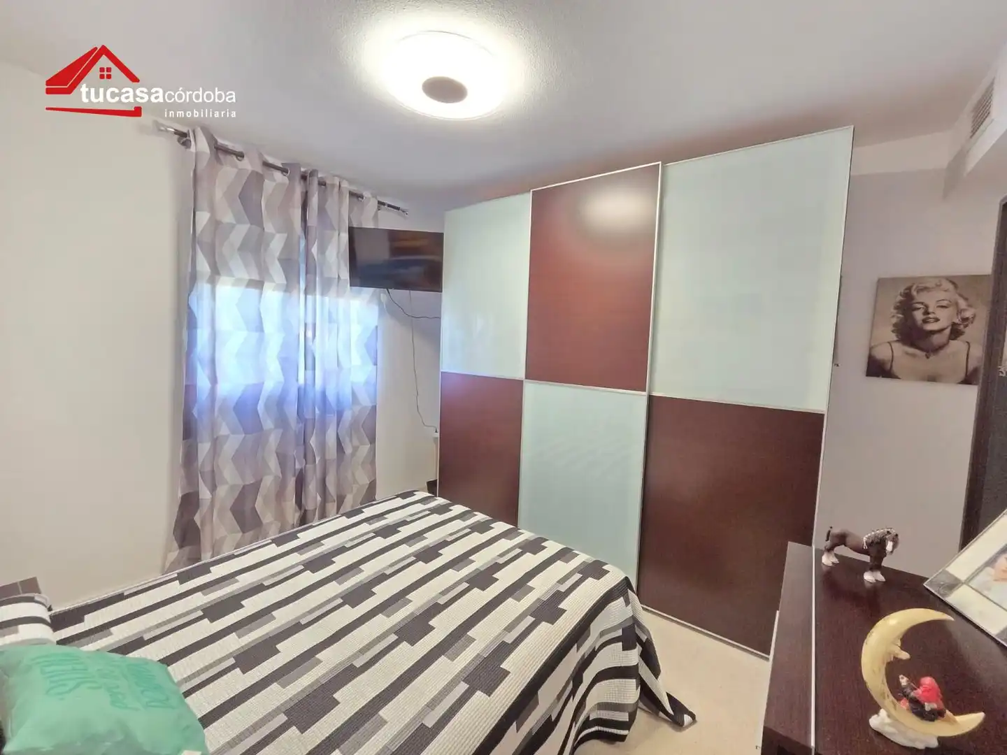 Schlafzimmer von Wohnung zum Verkauf in Córdoba mit Klimaanlage und Abstellraum