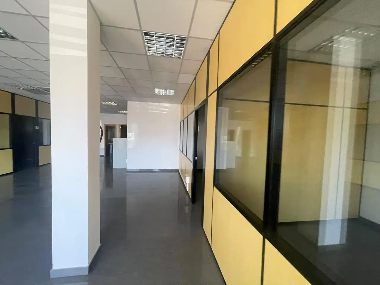 Gewerbefläche zum Verkauf in Calle Secundino Delgado 5, imagen 12
